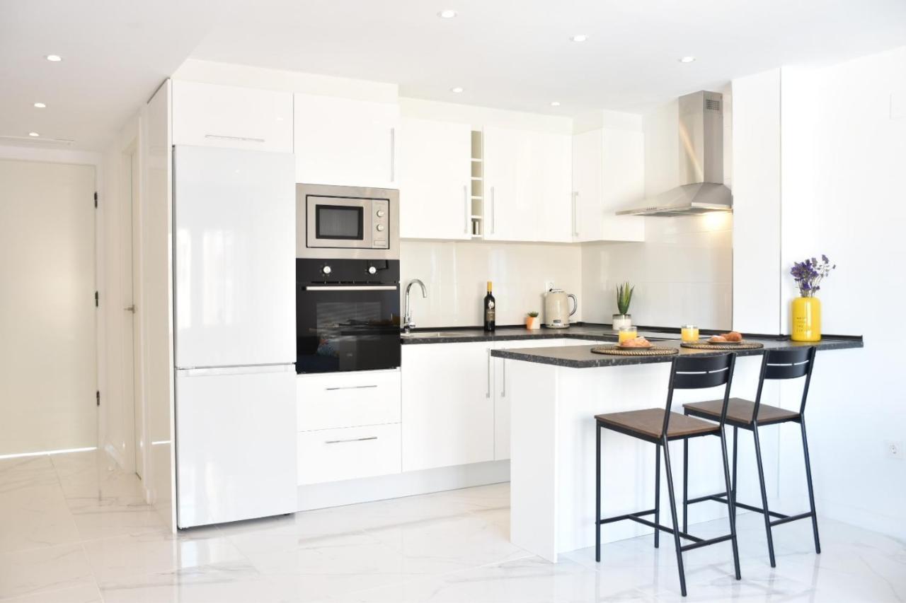 Myflats Deluxe Seafront Lägenhet Arenales del Sol Exteriör bild