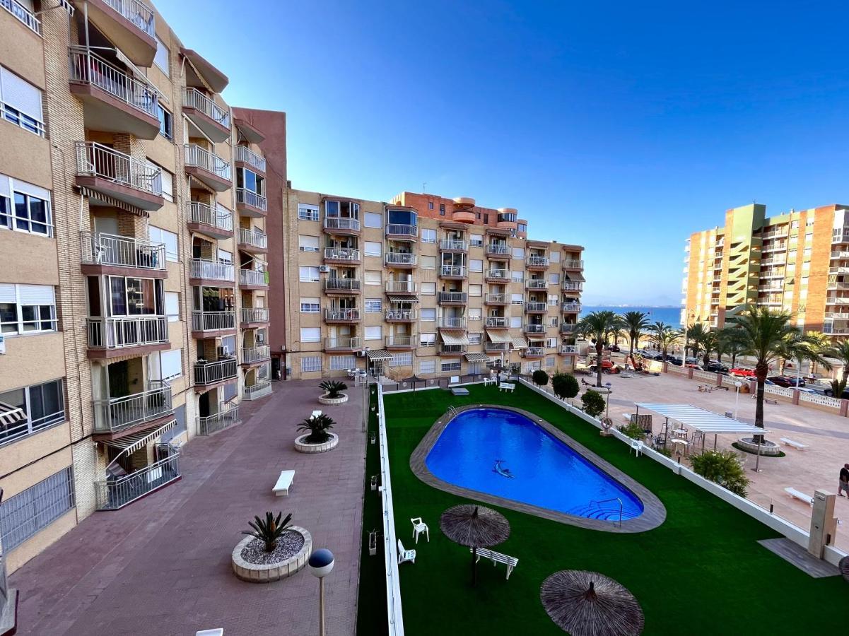Myflats Deluxe Seafront Lägenhet Arenales del Sol Exteriör bild