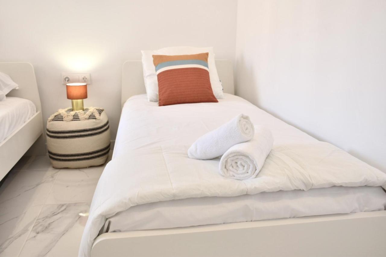 Myflats Deluxe Seafront Lägenhet Arenales del Sol Exteriör bild